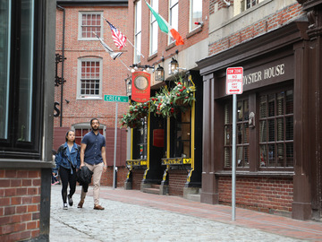 Private FREEDOM TRAIL WALKING TOURS 3 Hour walking tour