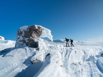Summit and Ski Mt Kosciuszko