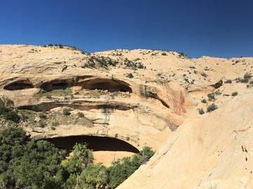 CHARTER Bears Ears multi-day MTB/Hike Tour, Utah